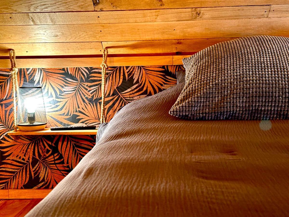 Hour House - Esc'Appart Houyet Extérieur photo