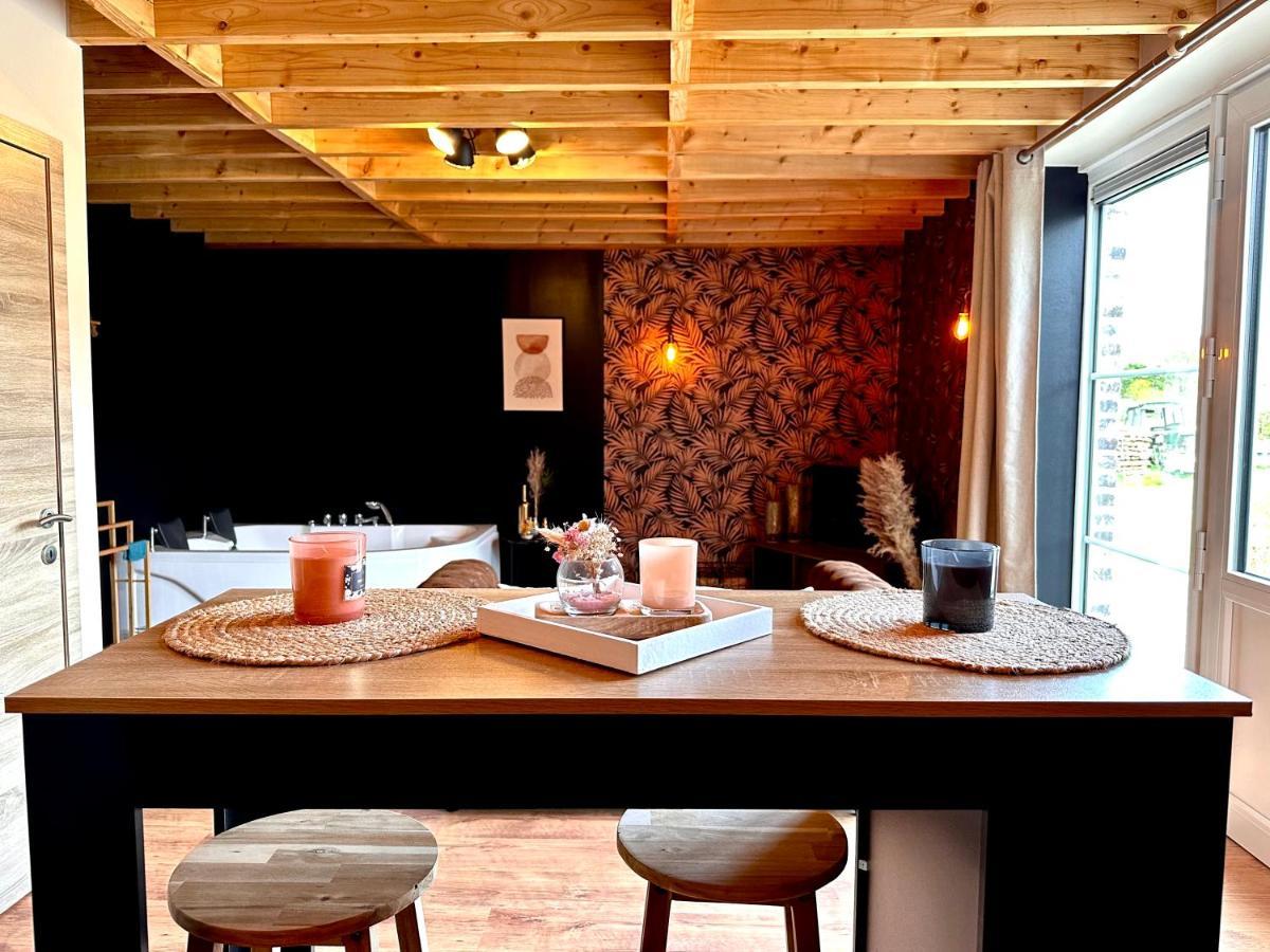 Hour House - Esc'Appart Houyet Extérieur photo