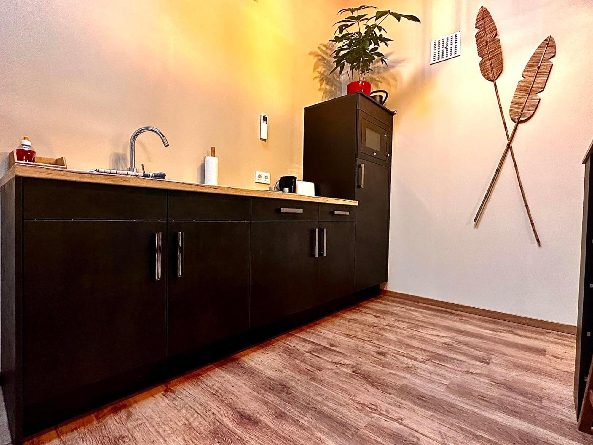 Hour House - Esc'Appart Houyet Extérieur photo